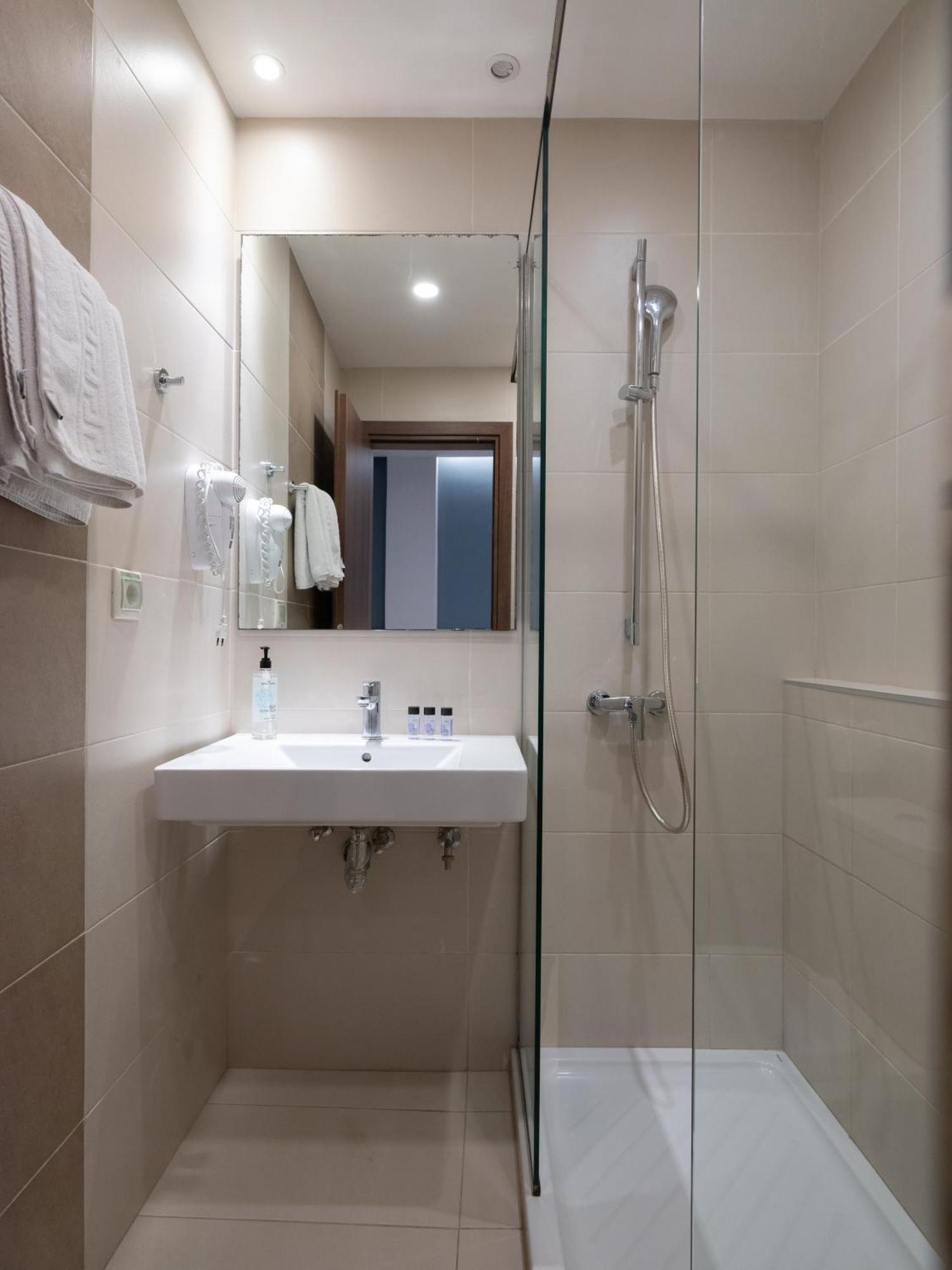 Athinaiko Hotel 이라클리온 외부 사진
